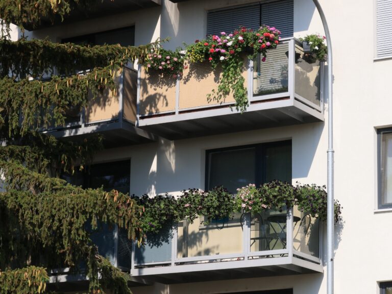 Rozšířený výskyt závažných vad nových sanovaných balkonů a lodžií